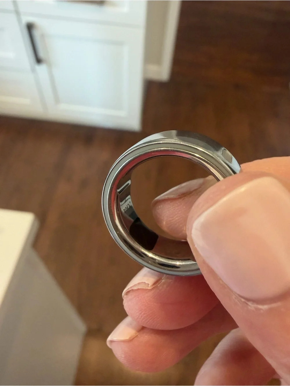 Oura Ring 4  Smart Ring - Silver size 7